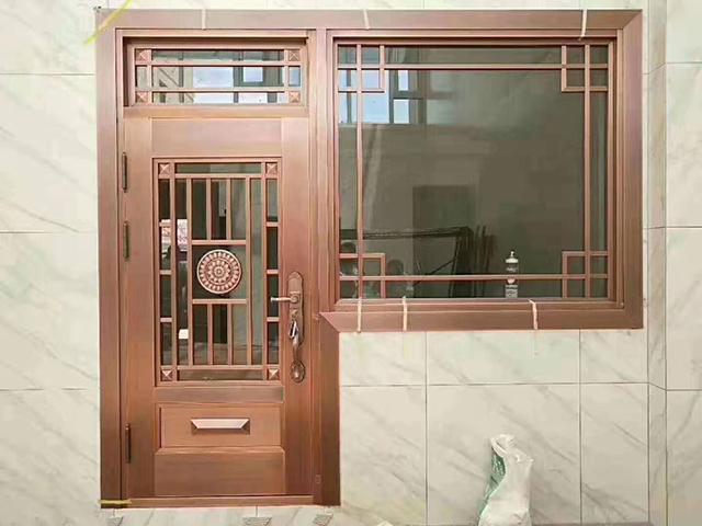 玻璃铜门
